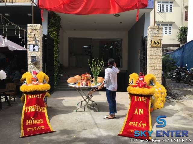 Tổ Chức Sự Kiện Khai Trương